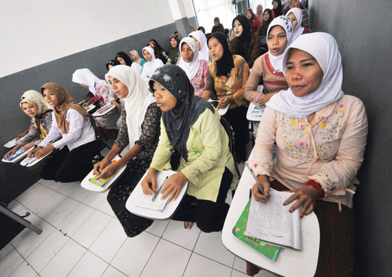 تأجير العمالة المنزلية بالساعات والأيام بعد أسبوعين