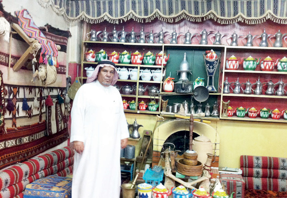 «الخرفان» يحوّل منزله إلى متحف أثري في رفحاء