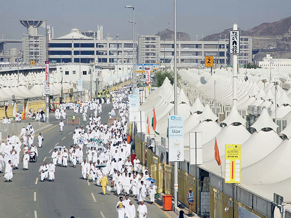 إعادة هيكلة مؤسسات حجاج الداخل وتعديل اللوائح الحالية لتقويتها ماليا وإدارياً