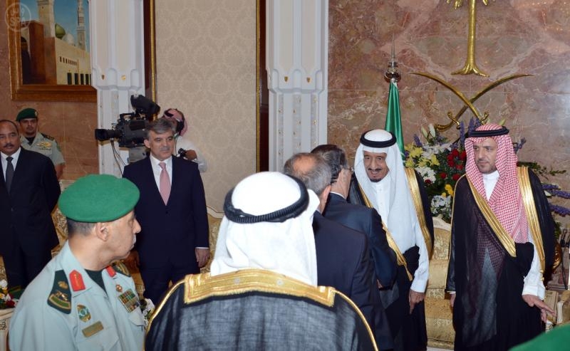 الملك : نحن أمة لا نقبل المساومة على ديننا .. ولا نسمح أن تُمس سيادة أوطاننا