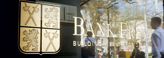 مصرف سويسري يغلق أبوابه بسبب التهرب الضريبي