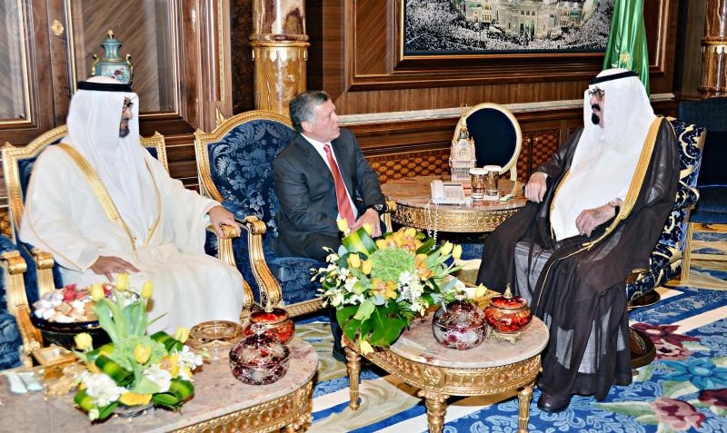 خادم الحرمين الشريفين يستقبل ملك الأردن وولي عهد أبو ظبي