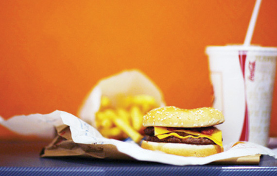 الشركات المالية الفاشلة و«الوجبات السريعة» .. الحال واحدة