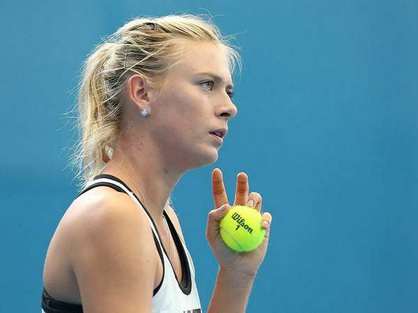 شارابوفا تعيّن جروينفيلد مدربا جديدا