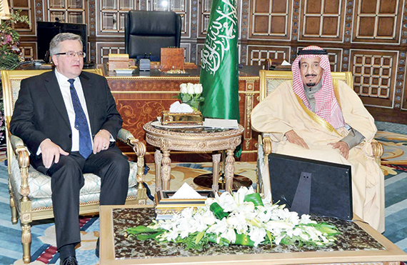 توقيع اتفاقية للتعاون الدفاعي بين السعودية وبولندا