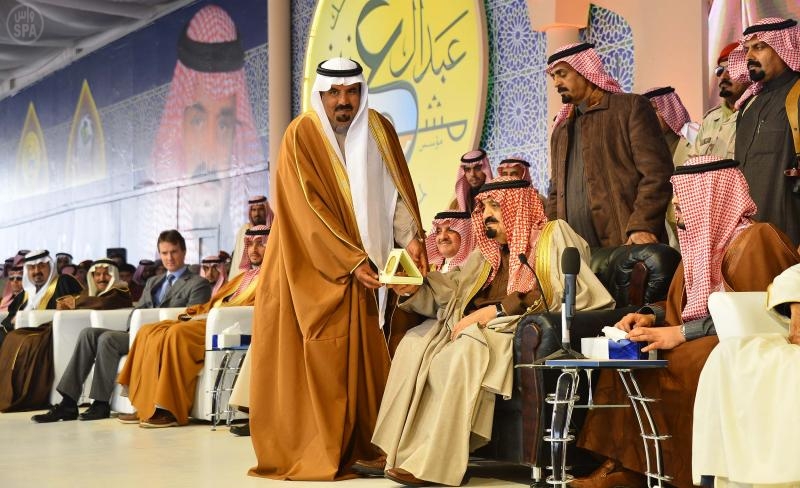 رئيس هيئة البيعة يرعى الحفل الختامي لمهرجان جائزة الملك عبدالعزيز لمزاين الإبل