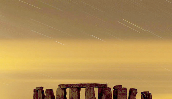 1000 شهاب تسقط على الأرض كل ساعة