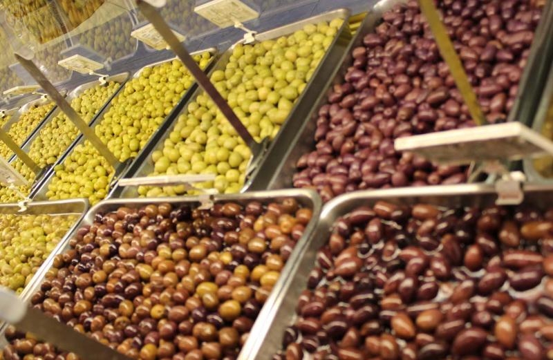 المملكة تنشئ مجمعًا لإنتاج أكثر من 30 صنفًا عالميًا من الزيتون عالي الجودة في الجوف