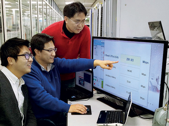 شركات عالمية تقدم تجارب ناجحة
في تطبيق الحوكمة