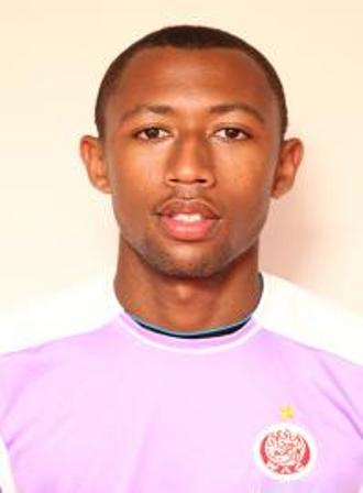 الرجاء يضم جواد ايسن لاعب الوداد بعد نهاية الموسم الجاري