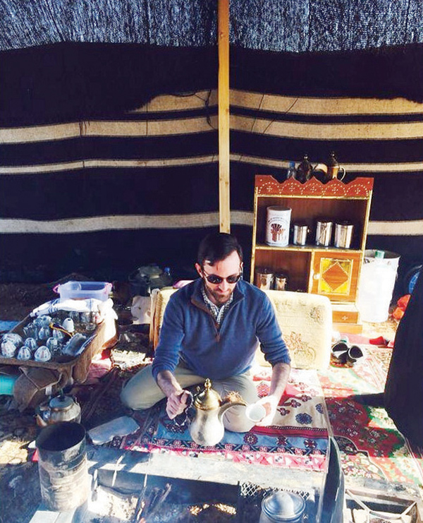 طيار أمريكي يحن إلى رفحاء بعد غياب 30 عاما