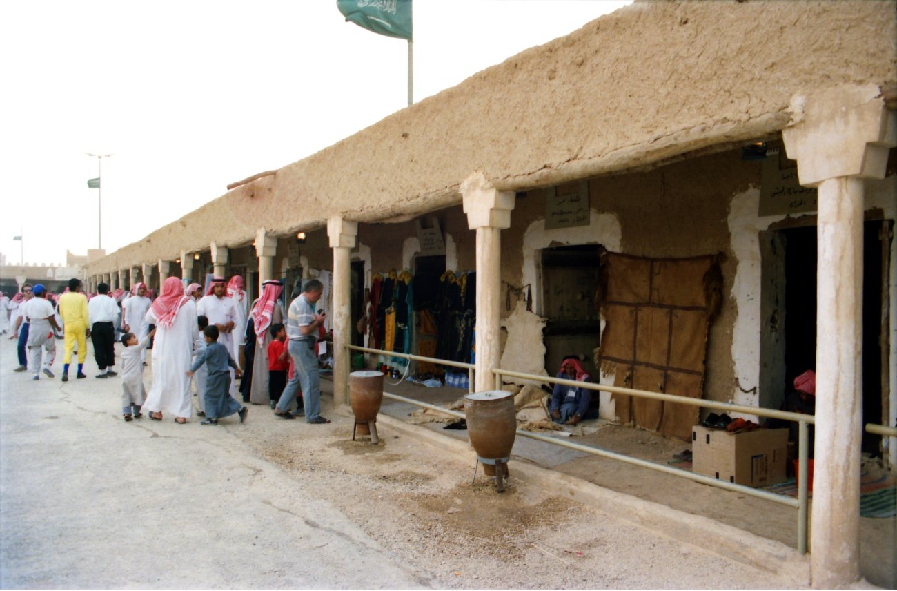 قصة مصورة : الجنادرية .. مسيرة 28 عامًا لترسيخ الموروث الثقافي والحضاري للمملكة