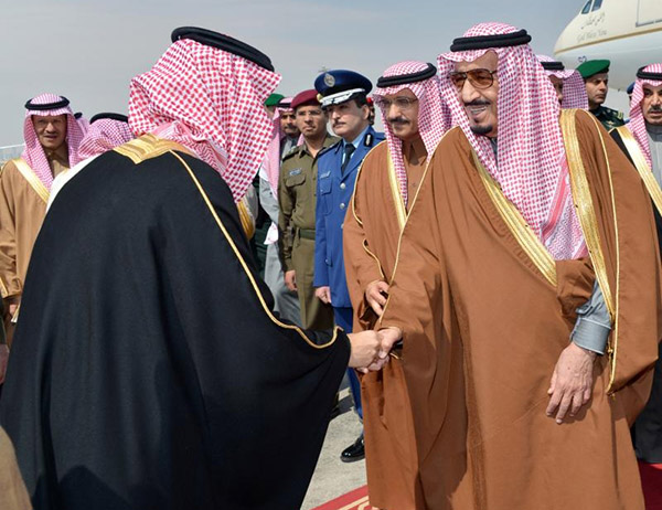 ولي العهد ورئيس جمهورية باكستان يعقدان اجتماعا في القصر الرئاسي