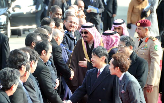 ولي العهد يصل إلى اليابان