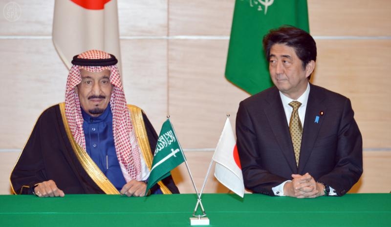 ولي العهد ورئيس الوزراء الياباني يعقدان اجتماعاً في طوكيو