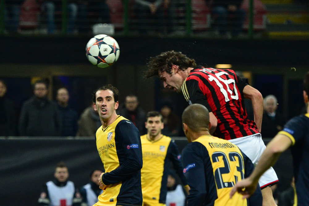 قصة مصورة : خسارة أرسنال وميلان في استمرار لسقوط أصحاب الأرض في أبطال أوروبا