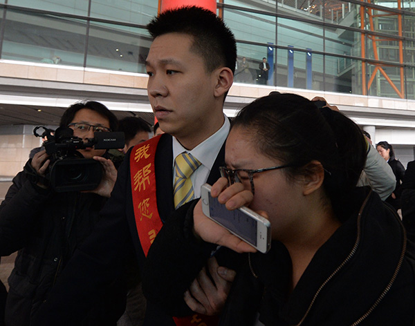 العثور على حطام محتمل للطائرة الماليزية المفقودة