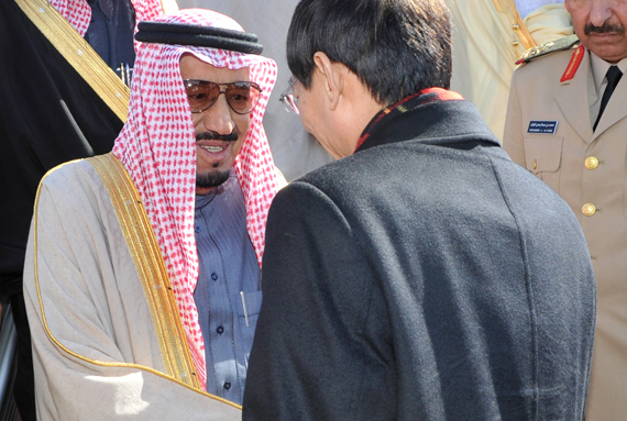 استقبال كبير لولي العهد في بكين واجتماع مع الرئيس الصيني