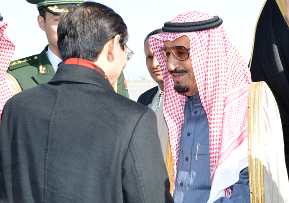 استقبال كبير لولي العهد في بكين واجتماع مع الرئيس الصيني