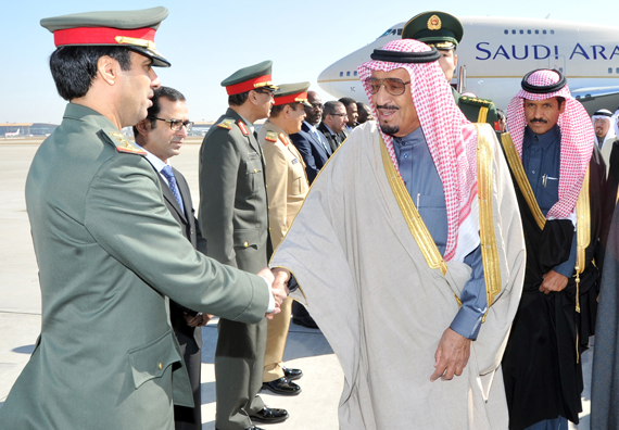 استقبال كبير لولي العهد في بكين واجتماع مع الرئيس الصيني