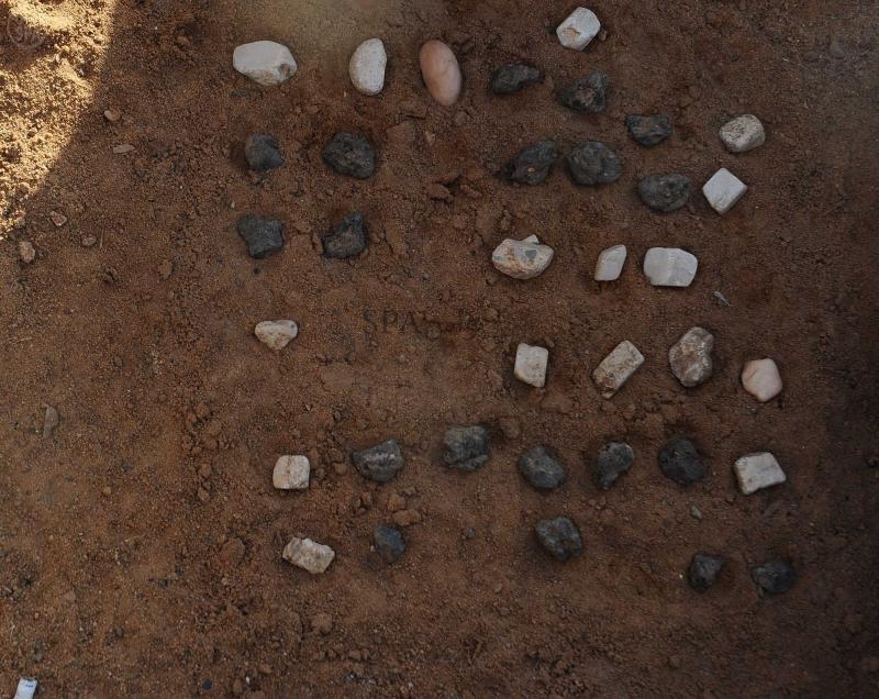 قصة مصورة : لعبة "السيجة" .. شطرنج المسنين في محافظة حقل