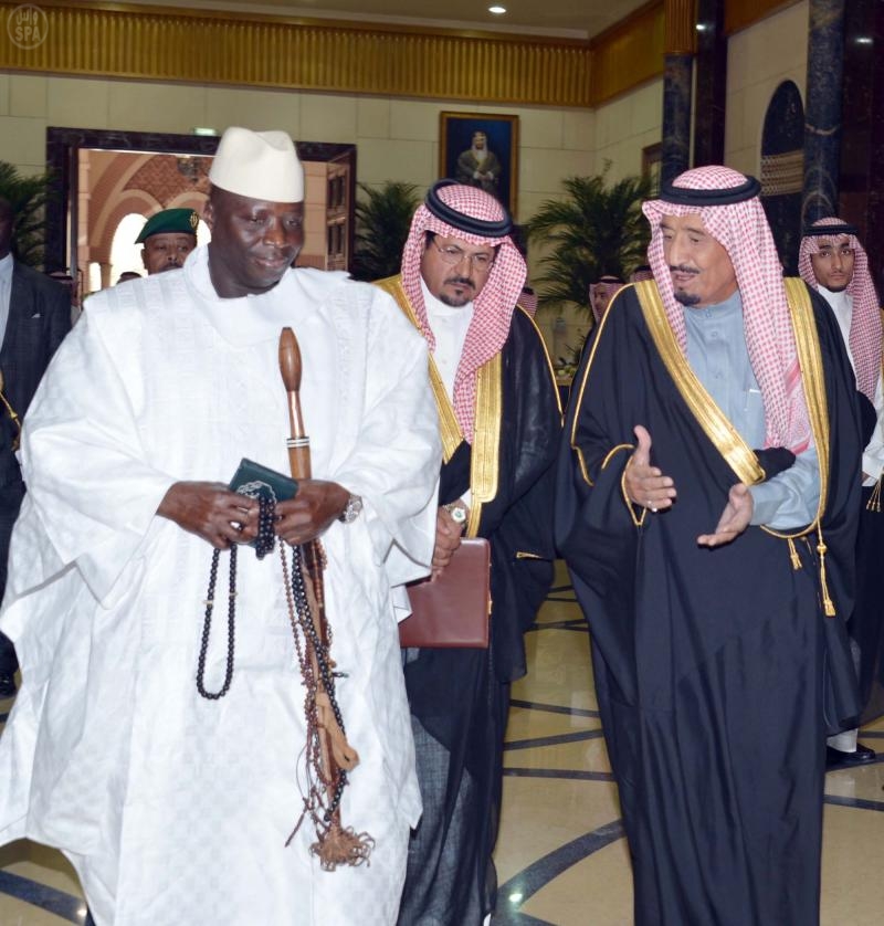 ولي العهد يستقبل رئيس جامبيا ويعقد اجتماعا