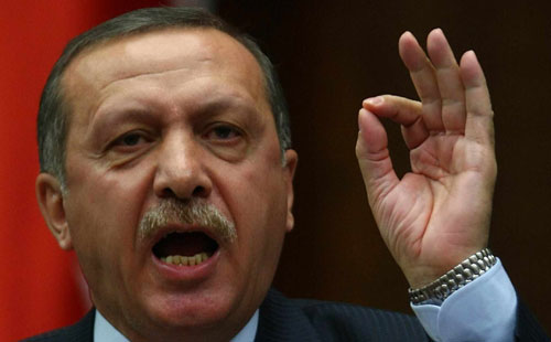 أردوغان يهدد: "سأقضي" على تويتر