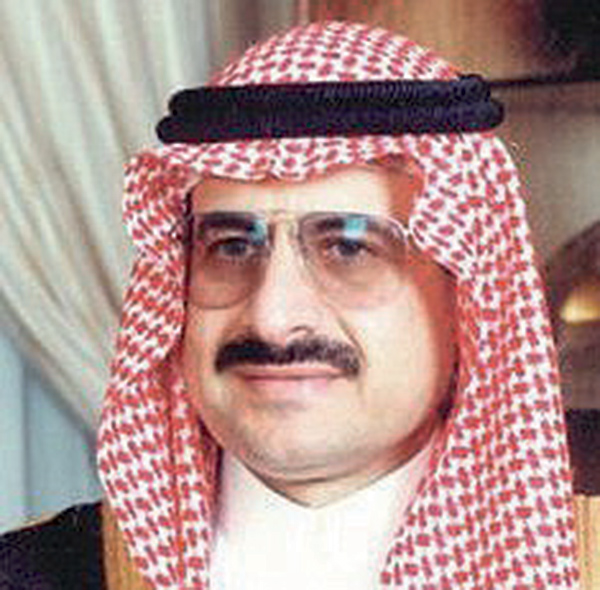 محمد بن نواف يفتتح "قاعة المنصور"