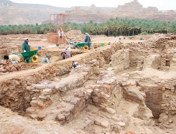 آثار الخريبة .. بين «مقابر الأسود» و«محلب الناقة»