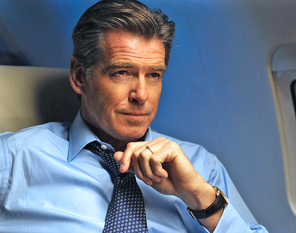 بيرس بروسنان : لا أستطيع مشاهدة نفسي في أفلام جيمس بوند