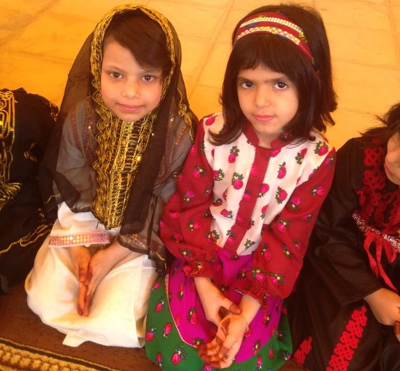 قصة مصورة : مدرسة في رفحاء تتحول الى سوق شعبي