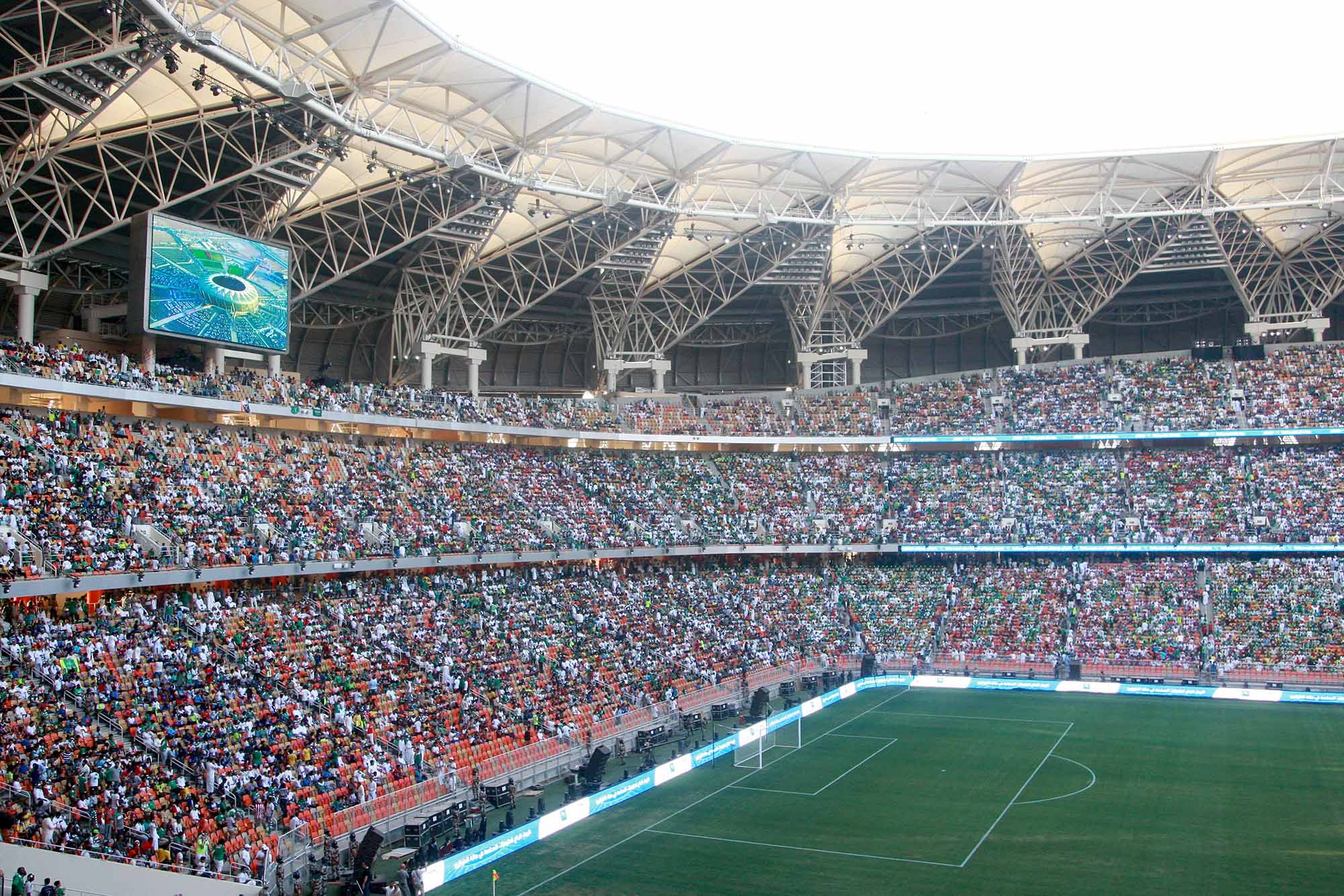 خادم الحرمين الشريفين للشعب: تستحقون أكثر وأكثر