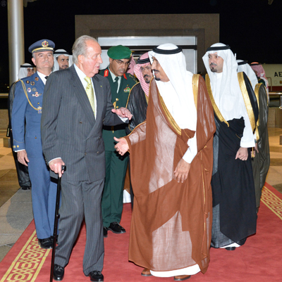 ملك أسبانيا يصل إلى جدة