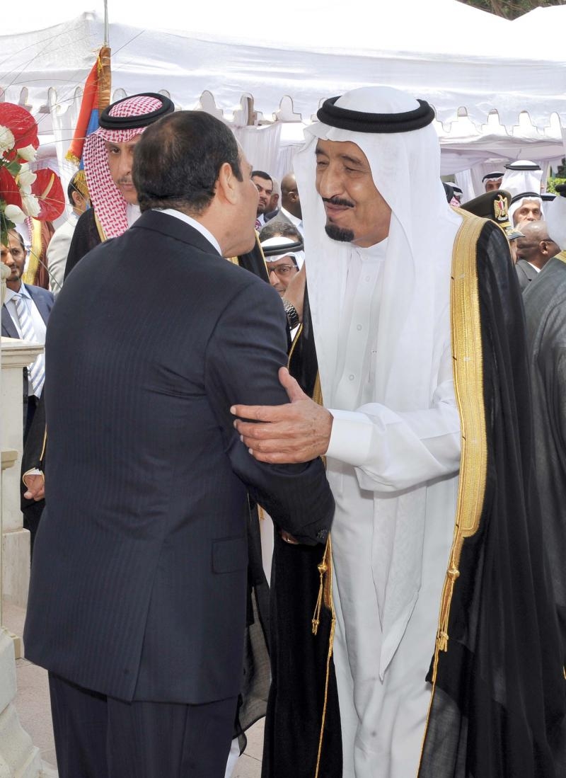 نائب الملك يصل جدة بعد المشاركة في تنصيب الرئيس المصري