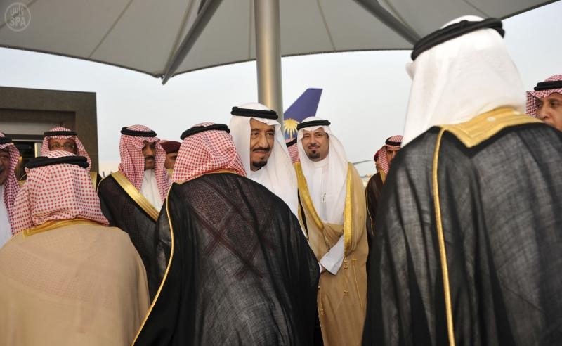 نائب الملك يصل جدة بعد المشاركة في تنصيب الرئيس المصري