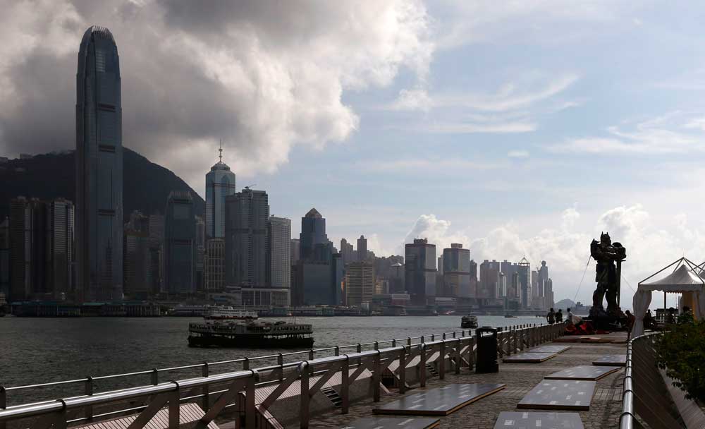 قصة مصورة: إطلاق مجسم لبطل فيلم المتحولون الجديد في هونج كونج