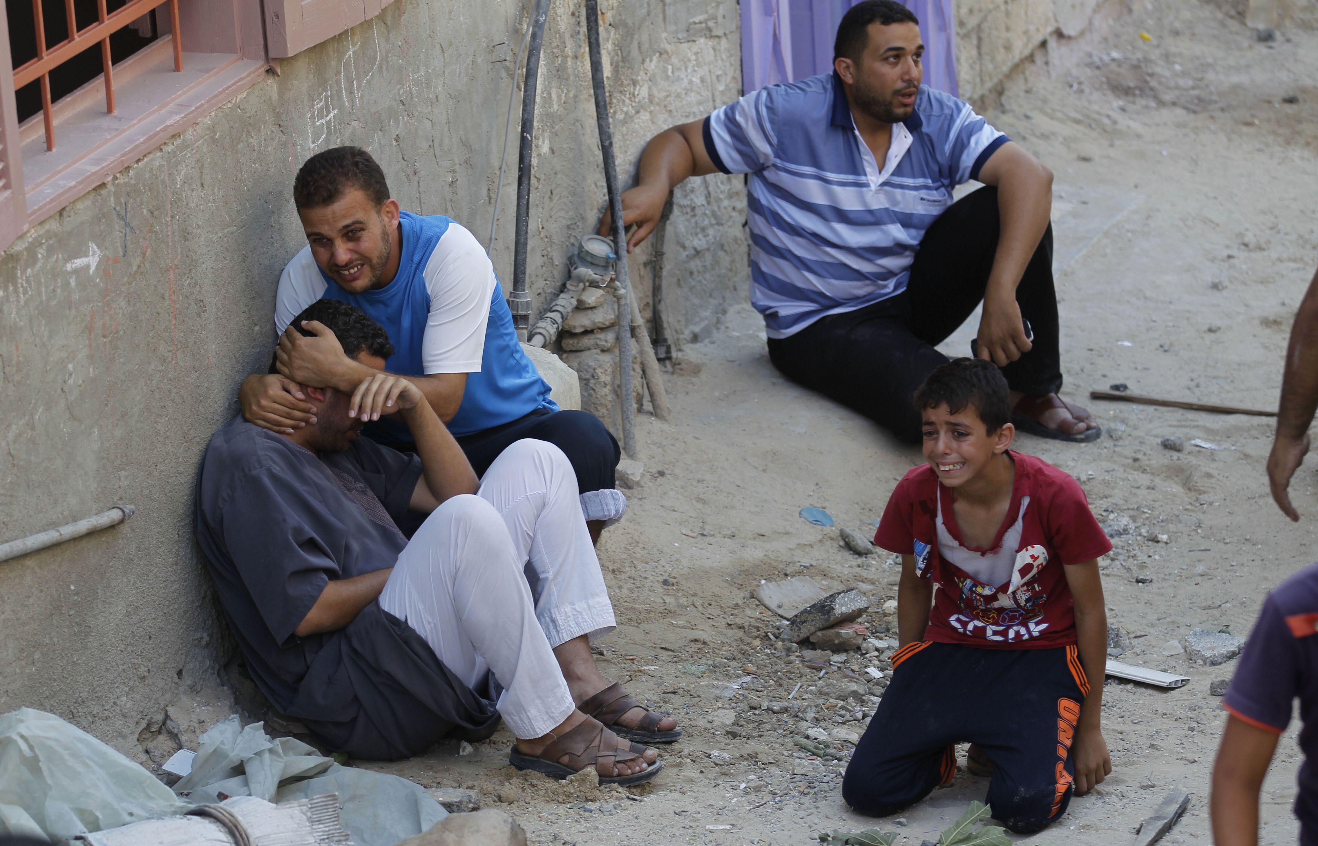 الرئيس المصري يتعهد بالسعي لوقف فوري لاطلاق النار بين الفلسطينيين واسرائيل