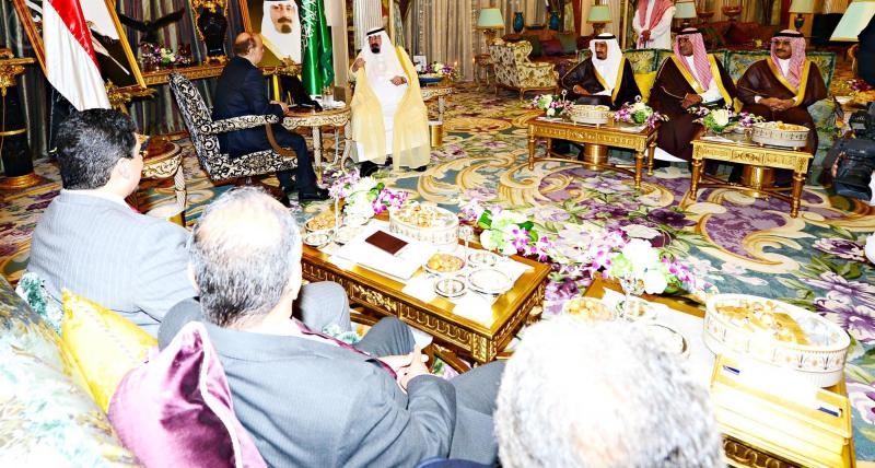 خادم الحرمين الشريفين يستقبل الرئيس اليمني