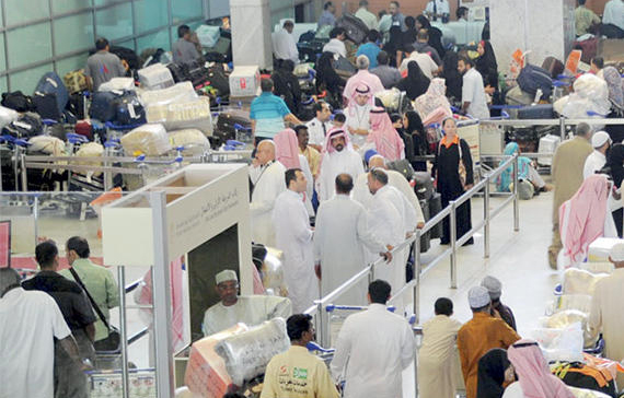 الجمارك : ضبط 22 مليون وحدة مغشوشة