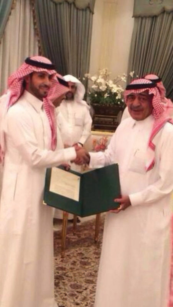 إطلاق جائزة الأمير مقرن للمسؤولية الاجتماعية