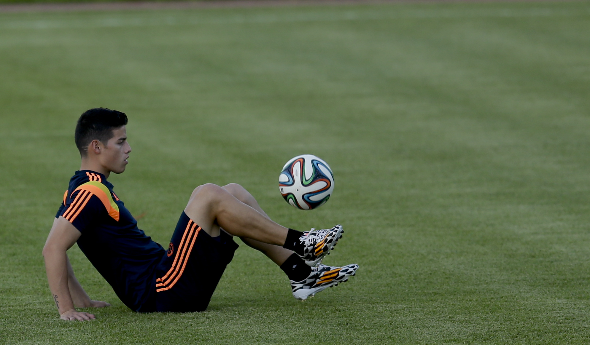 رودريجيز : زملائي ساعدوني لتحقيق لقب هداف المونديال