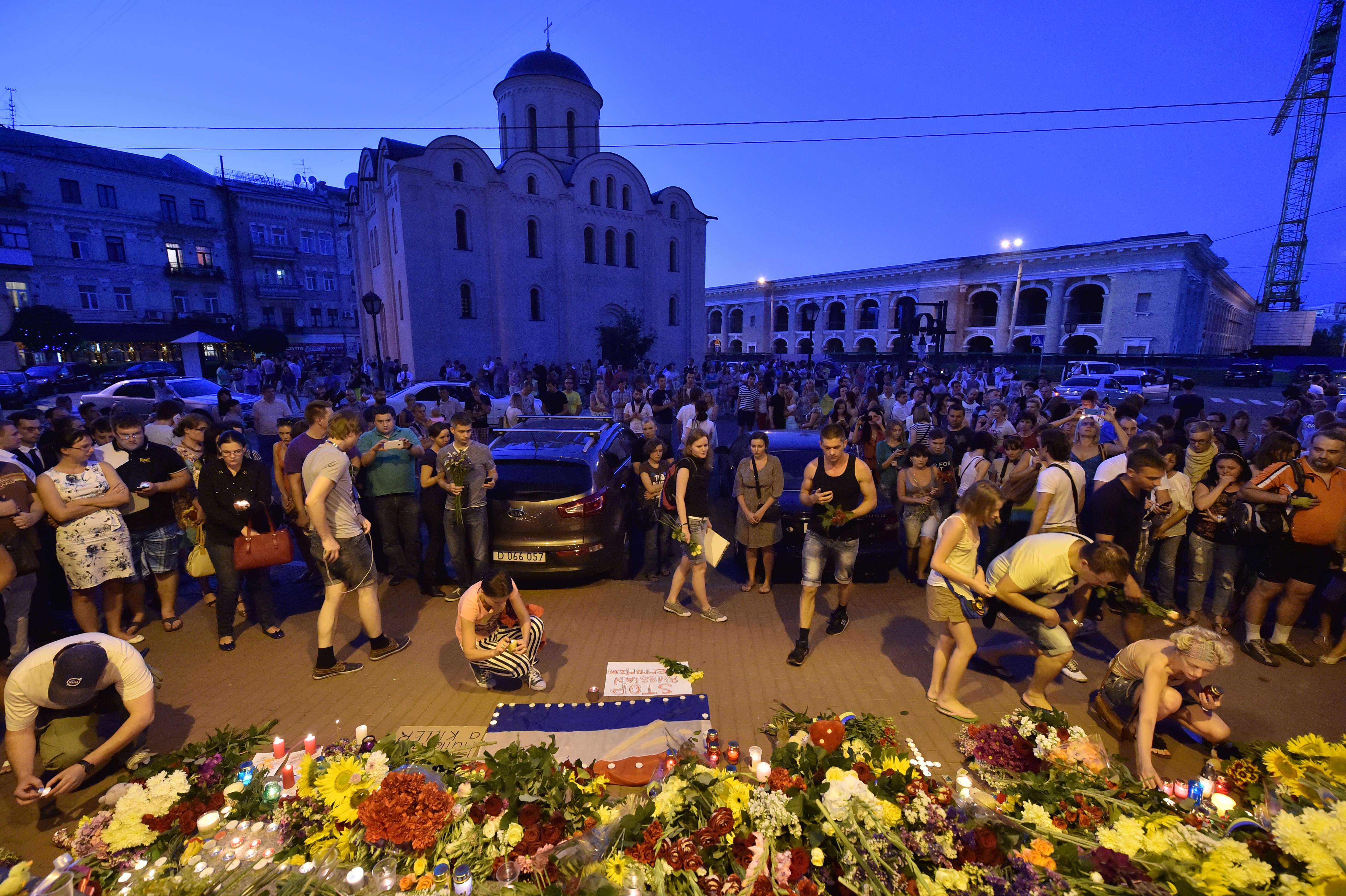 صاروخ من منطقة الانفصاليين الروس أسقط الطائرة الماليزية