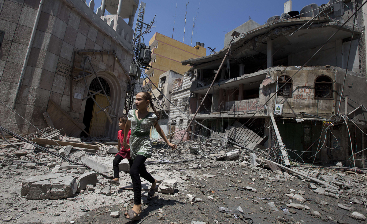 بعد قصف مدرسة تابعة للأمم المتحدة في غزة.. الأمين العام "مصدوم"