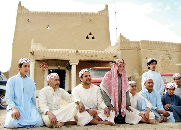 «الحارات القديمة» .. السنون الماضية تعود