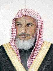 المحيميد يدشن حملة التبرع بالدم