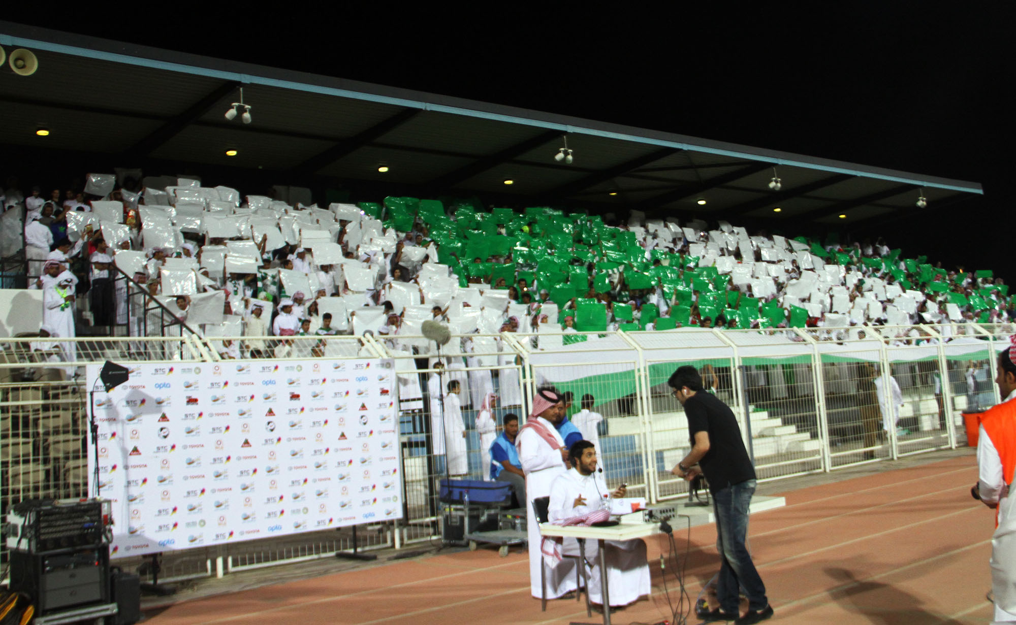 النصر و الشباب ينتصران .. والأهلي يتعادل
