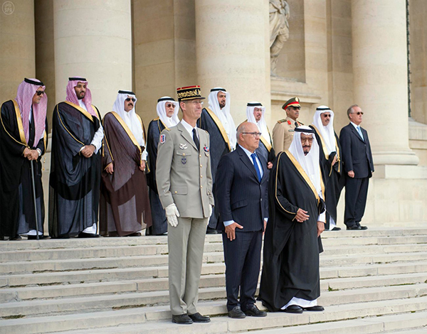 ولي العهد: زيارتي لفرنسا لتعزيز التعاون الثنائي بين البلدين