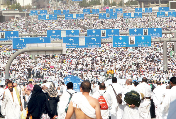 مرونة في دخول الحجاج لمشعر منى ..وتميز في حركة الحشود