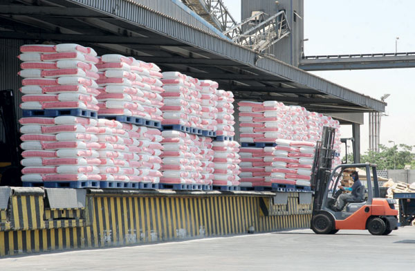 «الصوامع»: السعودية تحافظ على ثبات
سعر الدقيق منذ 30 عاما