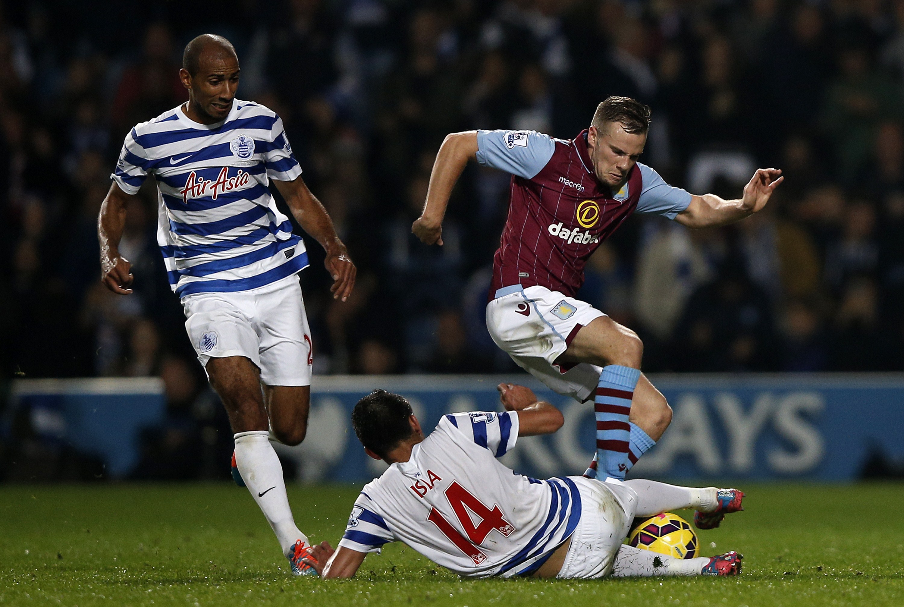 كوينز بارك يحقق فوزه الأول بالدوري الإنجليزي منذ شهرين